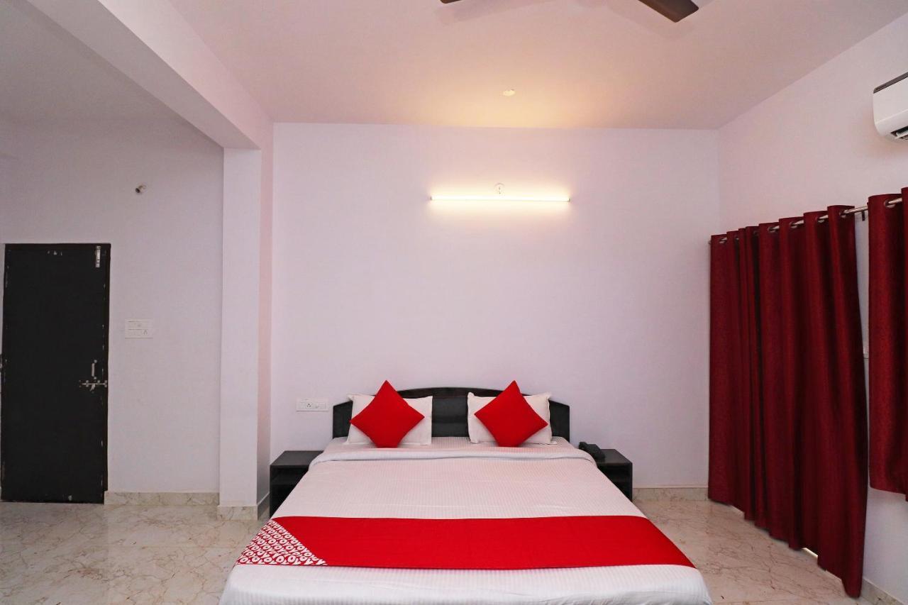 Oyo 39774 Hotel Kanishka Residency Jabalpur Exteriör bild