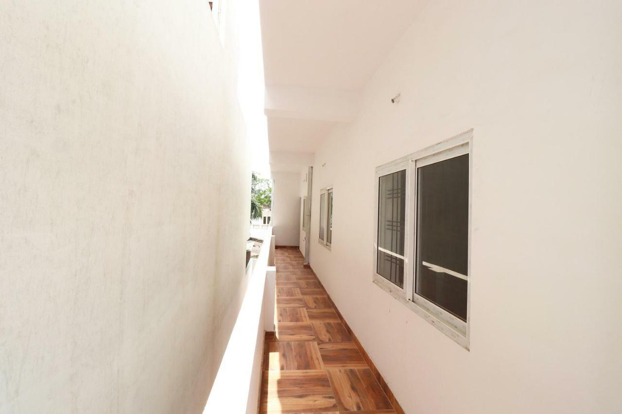 Oyo 39774 Hotel Kanishka Residency Jabalpur Exteriör bild