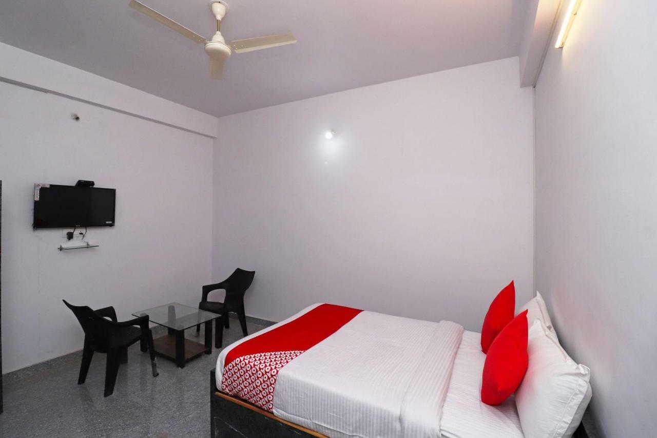 Oyo 39774 Hotel Kanishka Residency Jabalpur Exteriör bild